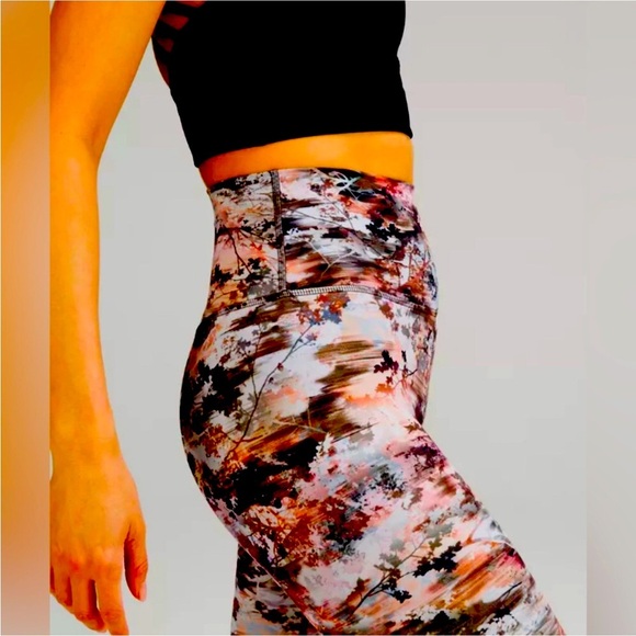 Lululemon Leggings - Picture 1 of 17